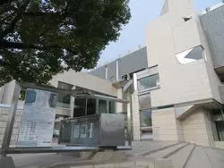 「ポーラ美術館コレクション」で人気を集めた名所！岡山県立美術館♪