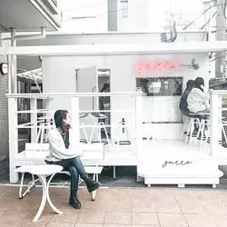 カフェのテイクアウトも可愛く持ち歩く時代♡