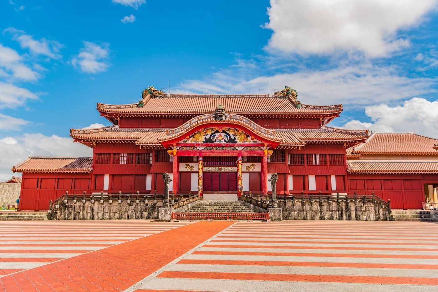 【東京から沖縄へ安く旅行する方法】LCCを使う？大手を使う？の画像