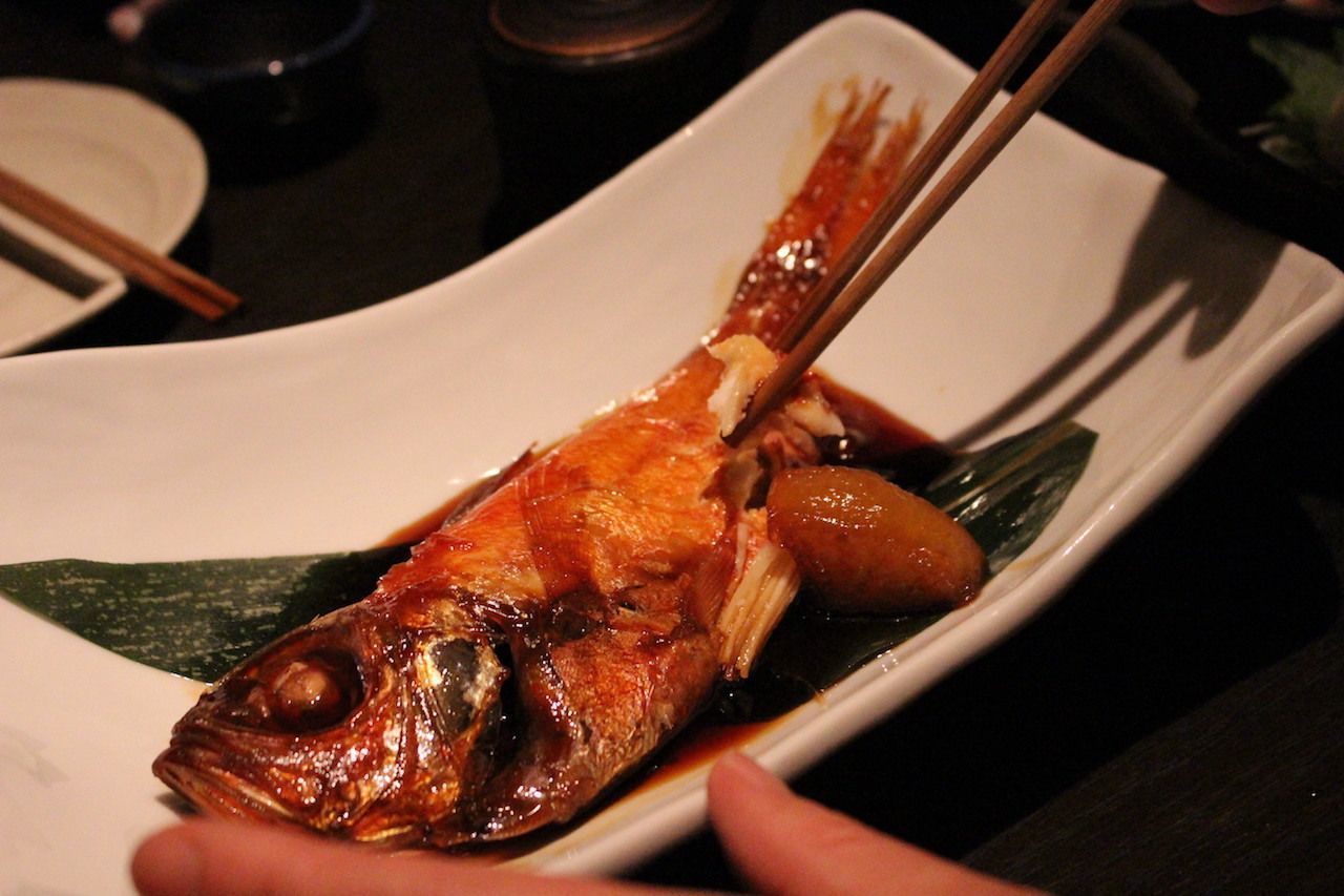 「東京魚河岸バル 吉今」の“吉今盛り”がアツ過ぎる。入れば常連になる秘密を体験の画像