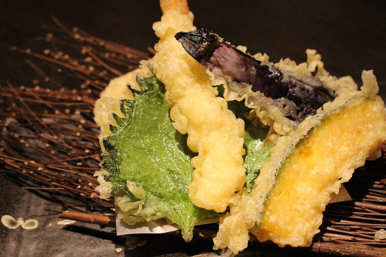 「東京魚河岸バル 吉今」の“吉今盛り”がアツ過ぎる。入れば常連になる秘密を体験の画像