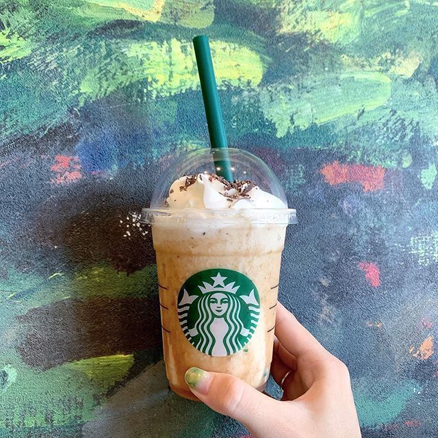 【2021】スタバの新作ドリンクのカロリー一覧！定番メニュー情報もありの画像