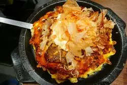 関西に来たら食べて欲しい1品！「ぼてぢゅう」のお好み焼きin兵庫