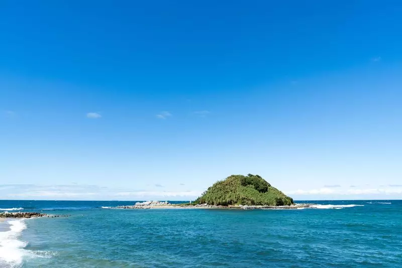 3. 福岡の絶景ドライブスポット！どこまでも広がる青い海【志賀島】 1枚目