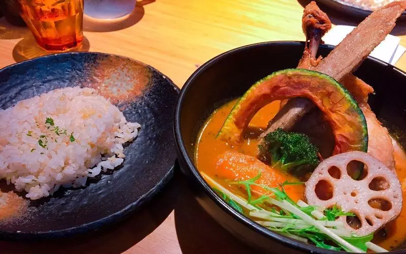 スープの種類や辛さをカスタムできる！ 1枚目