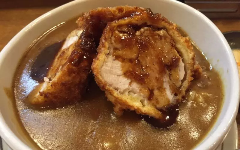 柔らかいお肉がたっぷり入ったカツカレー 1枚目