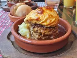 神戸でハンバーグを食べるならココ！「グリルバールMITSU」