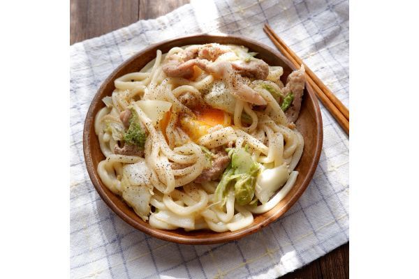 電子レンジで簡単 一品で大満足の絶品 豚みそカルボうどん Fanfunfukuoka ファンファン福岡