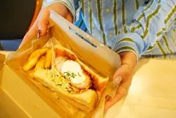 【渋谷】サンドイッチ×ソーダ？！の新しい組み合わせを食べに行こう