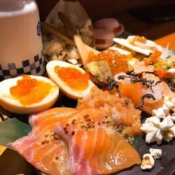 【大阪】サーモン好き必見！サーモン尽くしの絶品料理が味わえるお店♡