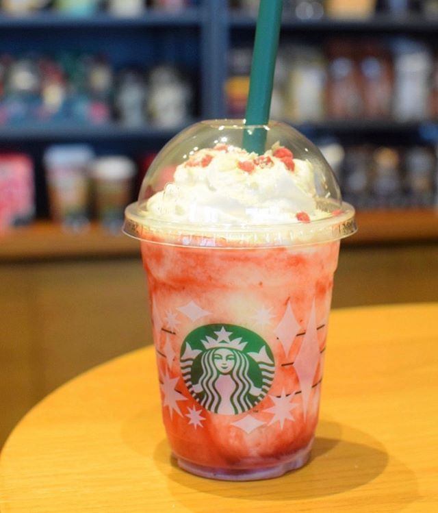 【2021】スタバの新作ドリンクのカロリー一覧！定番メニュー情報もありの画像
