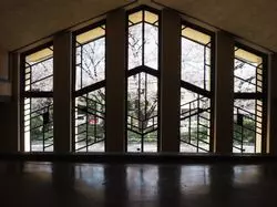 カメラ女子必見！お花見もできる池袋のフォトジェニックな歴史的建物