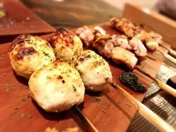 【小岩】オリジナリティあふれるメニューが魅力的☆串焼きバル！