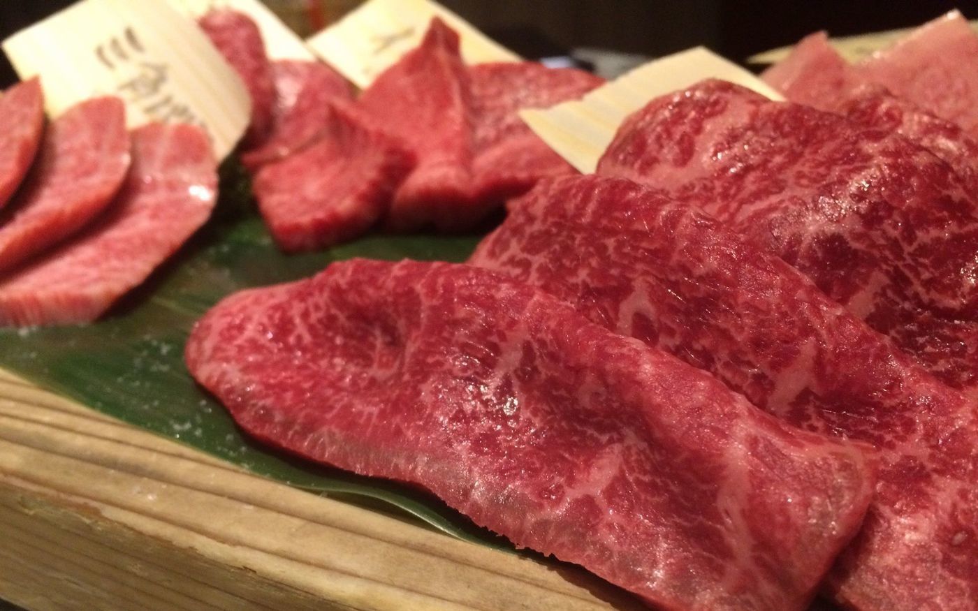 恵比寿で肉料理！モダン焼肉やレトロ肉寿司など雰囲気◎な店13選！の画像