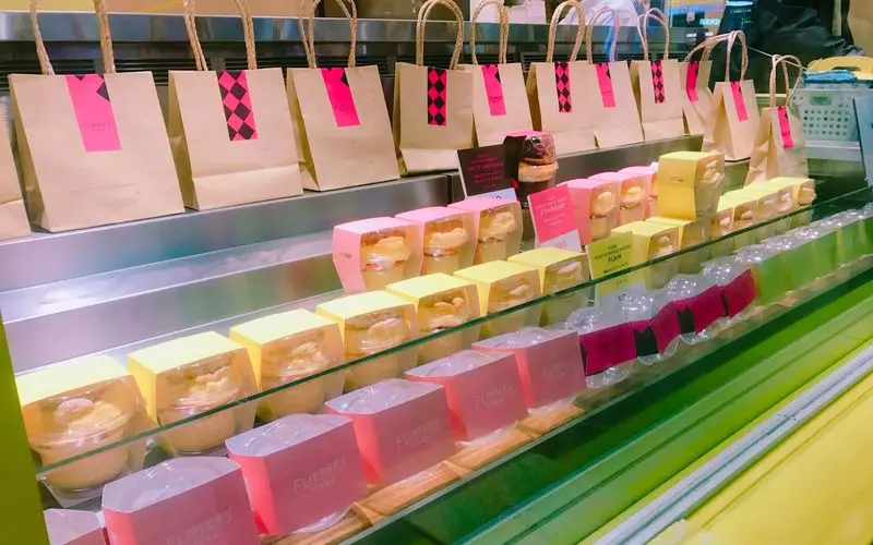 【閉店】新宿駅で買える小さなパンケーキがお土産にピッタリ「FLIPPER’S STAND」 1枚目