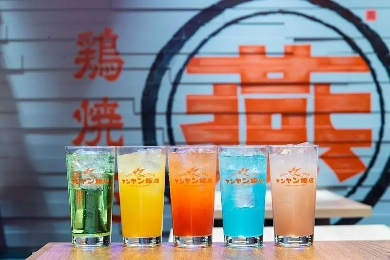 色鮮やかなインスタ映えアルコールメニュー！ヤンヤンカクテルシリーズがおすすめ 1枚目