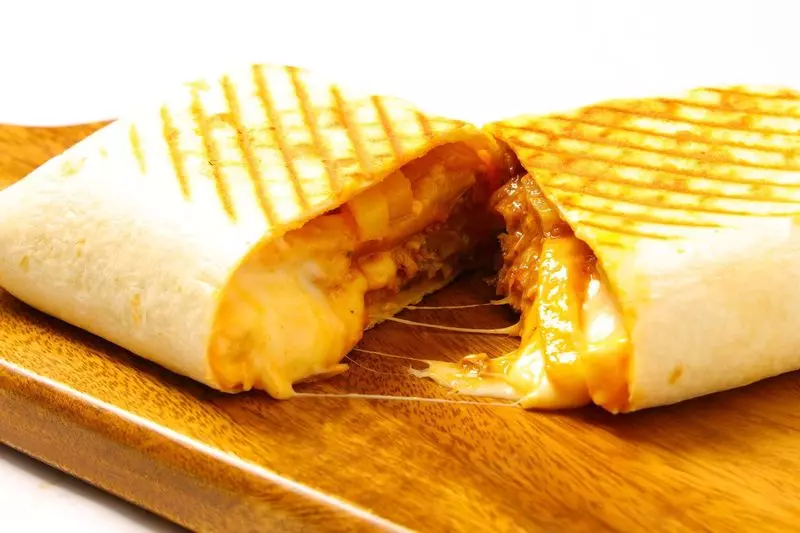 名古屋で新しいファーストフード「フレンチタコス」が楽しめる！「BONTACOS®名古屋則武新町店」PR 2枚目