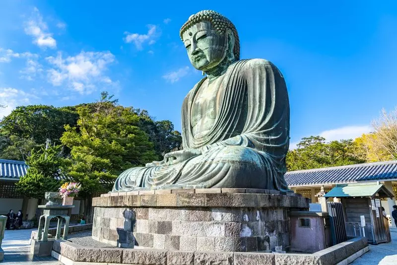 8.  高徳院｜国宝に指定された「鎌倉大仏」が鎮座する寺院 1枚目