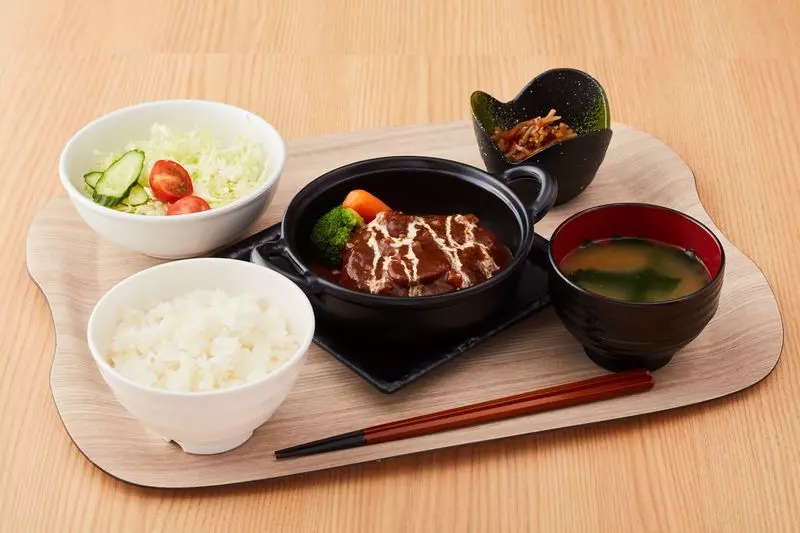 RVパークで快適車中泊！ 2枚目