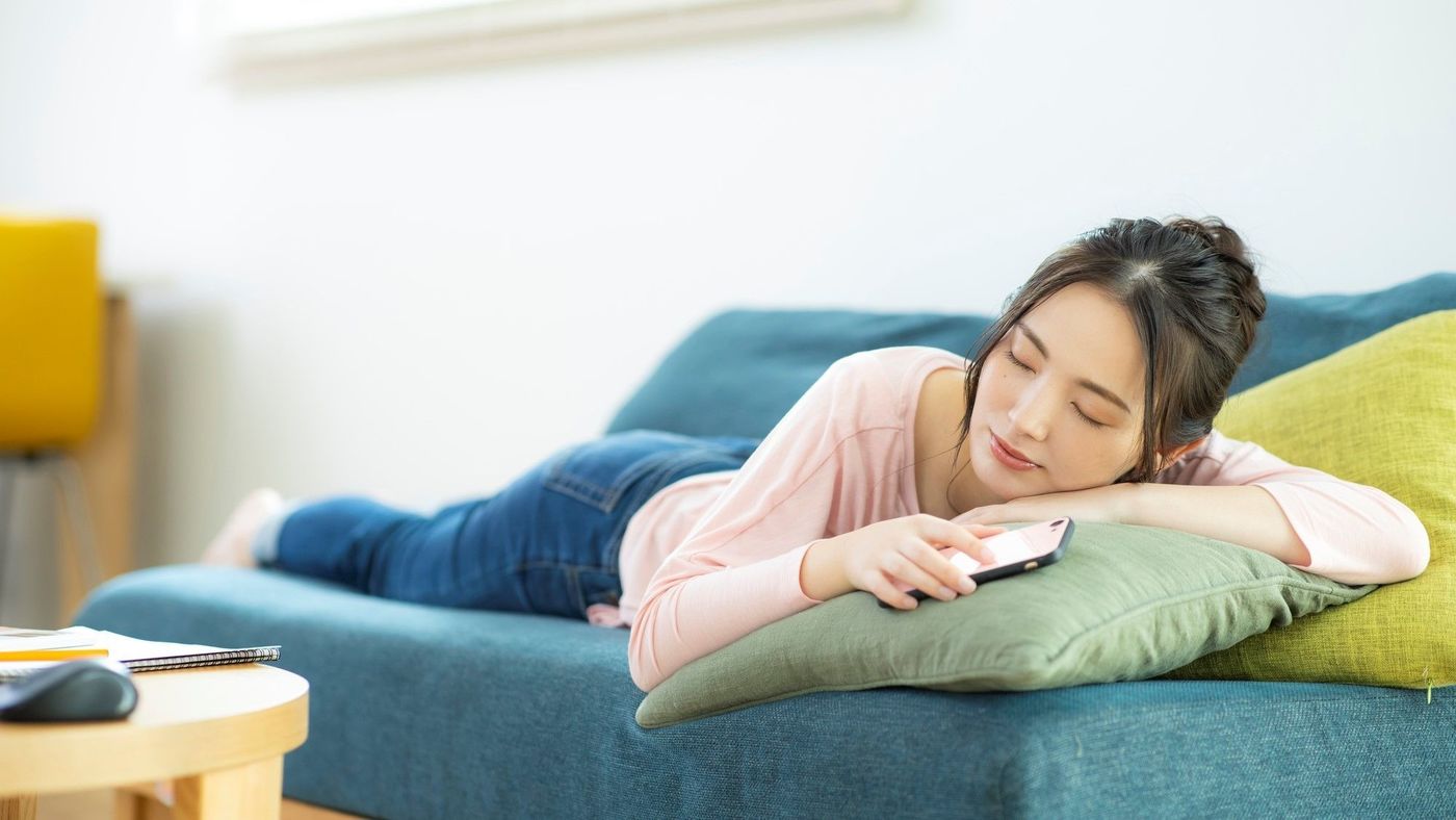【2021】ソファのおすすめ15選！お手頃ブランドでもへたらないの画像