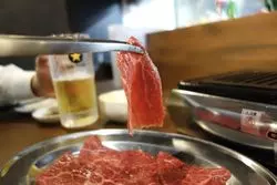 青物横丁駅チカ！高コスパ絶品ホルモン焼肉の名店誕生。注目の『ホルモンえにし』に潜入してみた