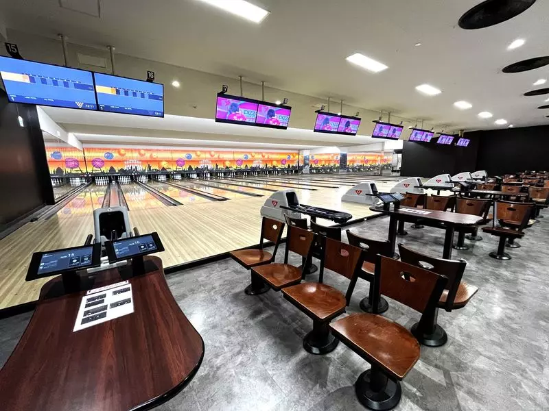 【屋内】蒲田イモンボウル｜カップルでワイワイできるボウリングデートなら PR 2枚目