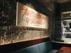 【鎌倉】銀行跡地に現れた、チョコレートの銀行？！