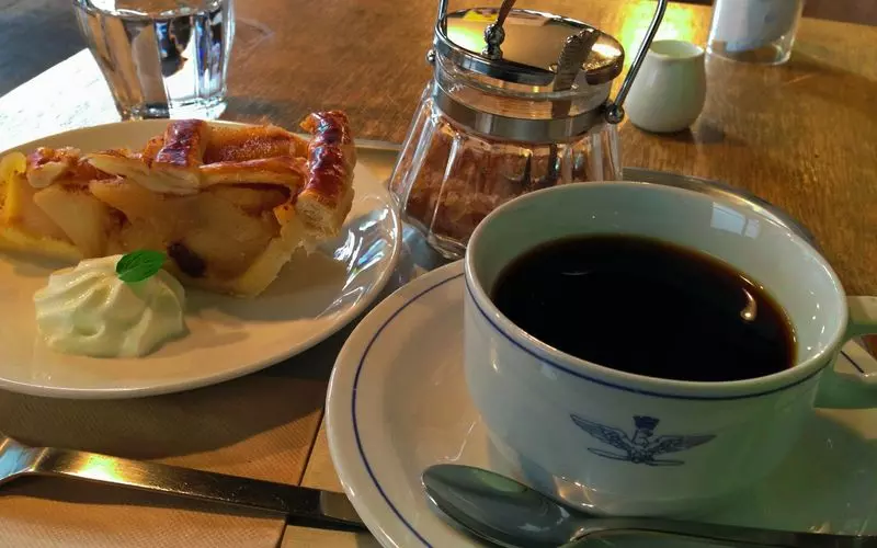 コーヒーと相性ばっちりのスイーツもおすすめ 1枚目