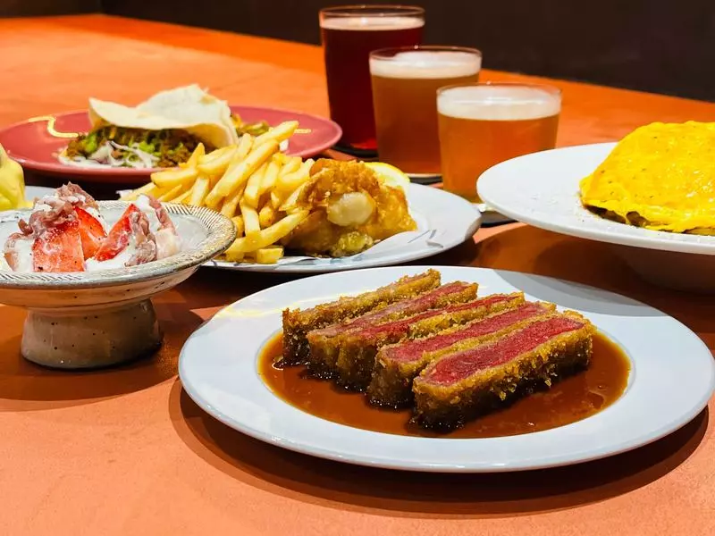 ちょい飲みからしっかりディナーまで利用できる 2枚目