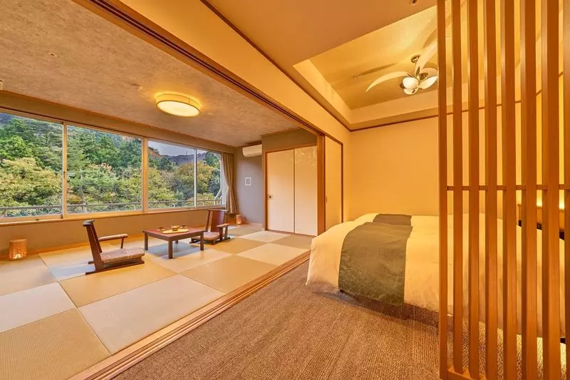 リニューアルしたサウナやプレミアムバイキングで快適な滞在が叶う「山中温泉 湯快リゾートプレミアム よしのや依緑園」PR 2枚目