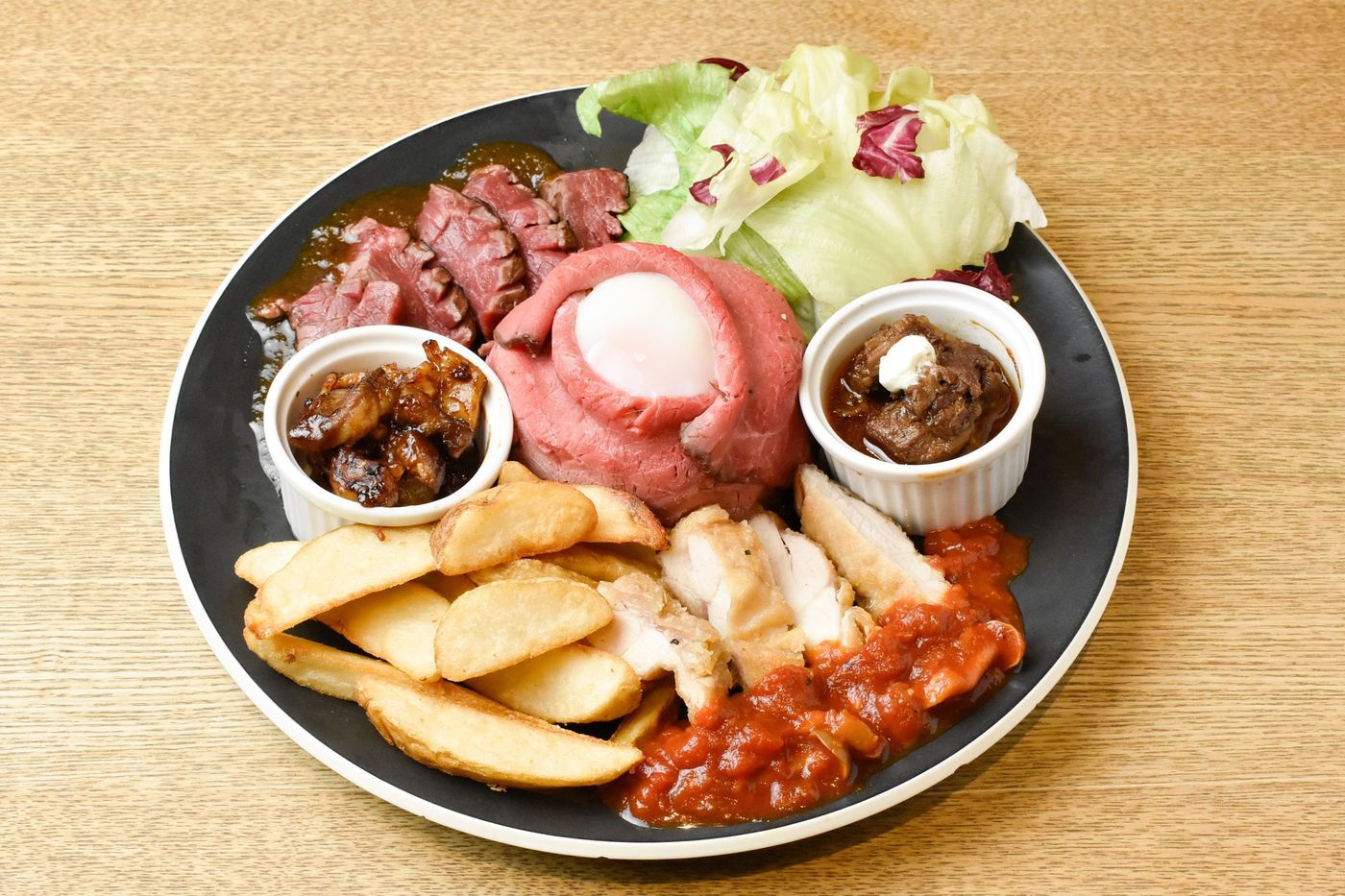 福岡の名店「鉄板焼天神ホルモン」を自宅で堪能！絶品レシピや実店舗も紹介の画像