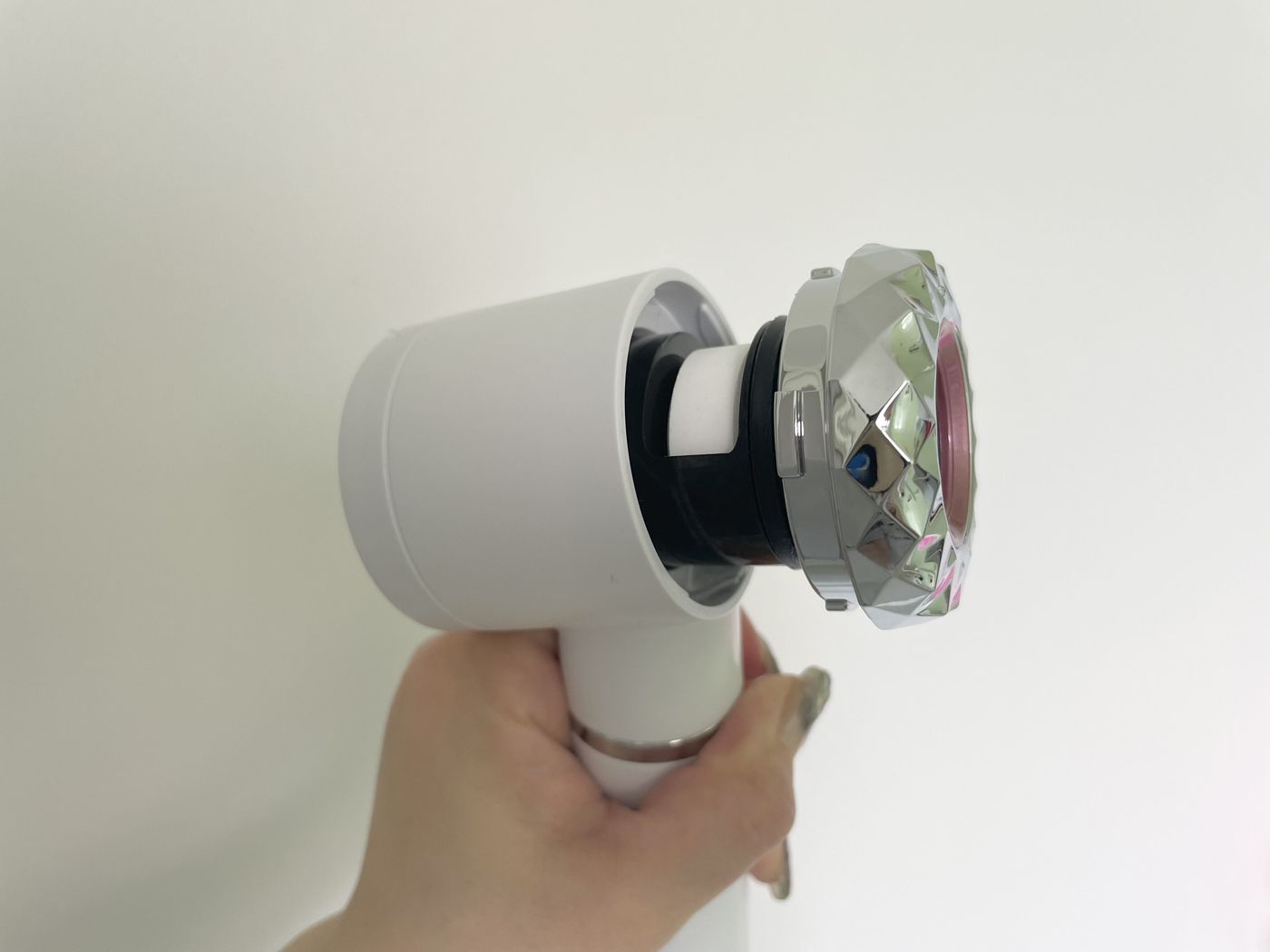 「HOT TAB（ホットタブ） Premium SHOWER」使用レビュー！重炭酸シャワーヘッドの特徴やメリットも解説の画像