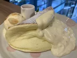 台湾でスイーツ食べるならオススメ！まるで雲のようなパンケーキ♡