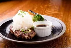 「山本のハンバーグ 恵比寿本店」で贅沢ハンバーグランチを堪能♪