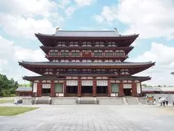 歴史の街、奈良を楽しむ！御朱印巡りとおしゃれグルメに舌鼓♪