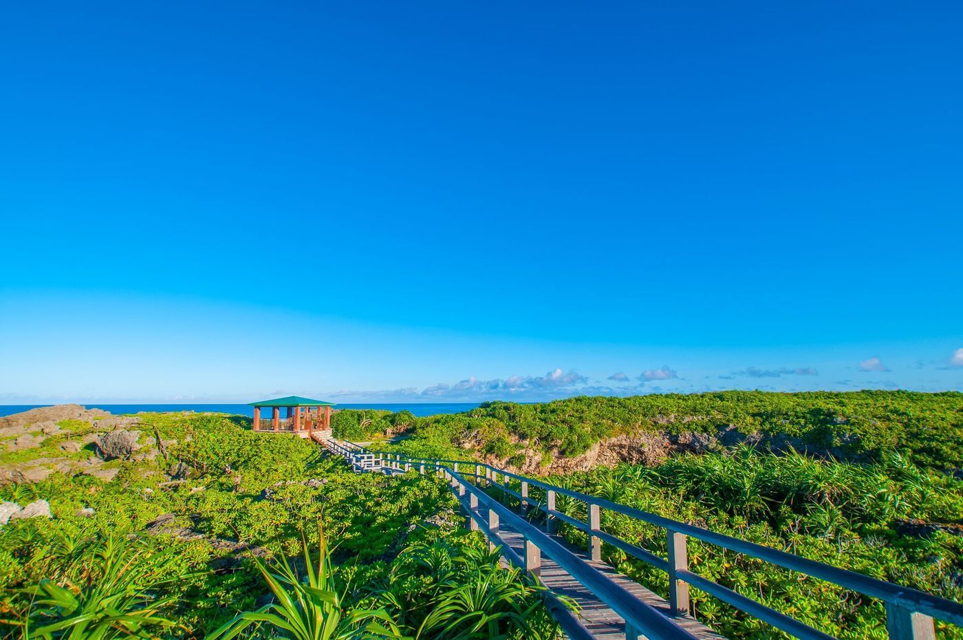これからがシーズン！観光地中の観光地、宮古島で一夏の思い出を♡の画像