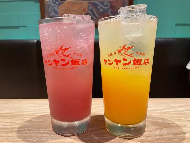 色鮮やかなインスタ映えアルコールメニュー！ヤンヤンカクテルシリーズがおすすめ 2枚目