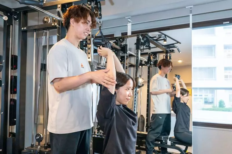 『パーソナルジムADJUST 横浜桜木町店』手ぶらで行ける!貸切空間で女性や初心者にもおすすめ!PR 2枚目