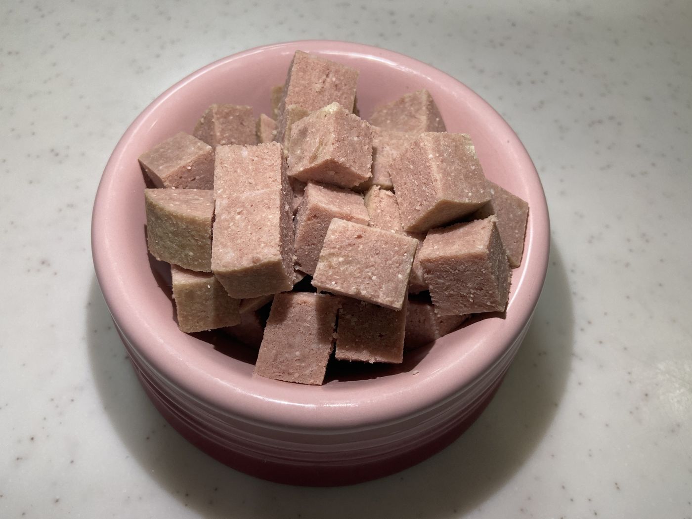 “食べる想い出”を作る国産ドッグフード「ぺこふる」を紹介	の画像