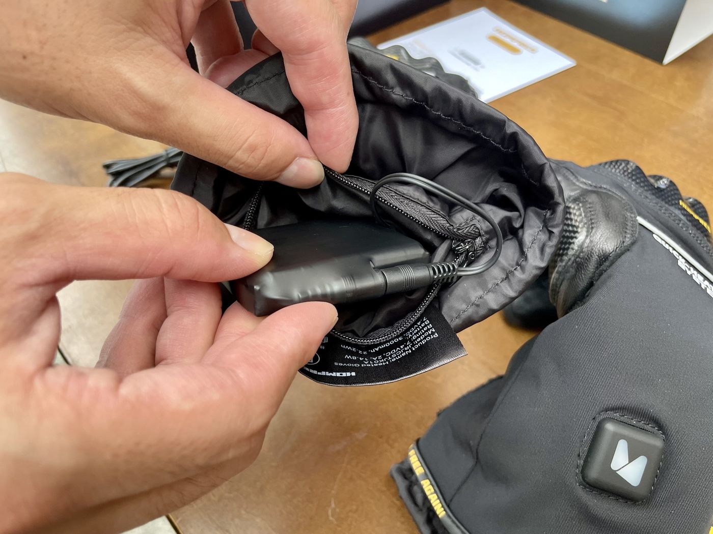 冬の新定番！「Hompres 電熱グローブ」速暖や保温タイプなどの商品別でレビューをお届けの画像