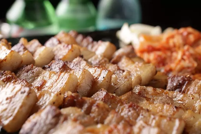 こだわりのサムギョプサルを堪能しよう! 1枚目