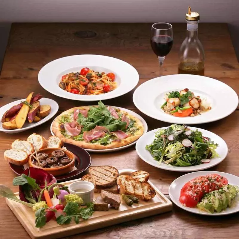 ランチもディナーも充実♪ 1枚目