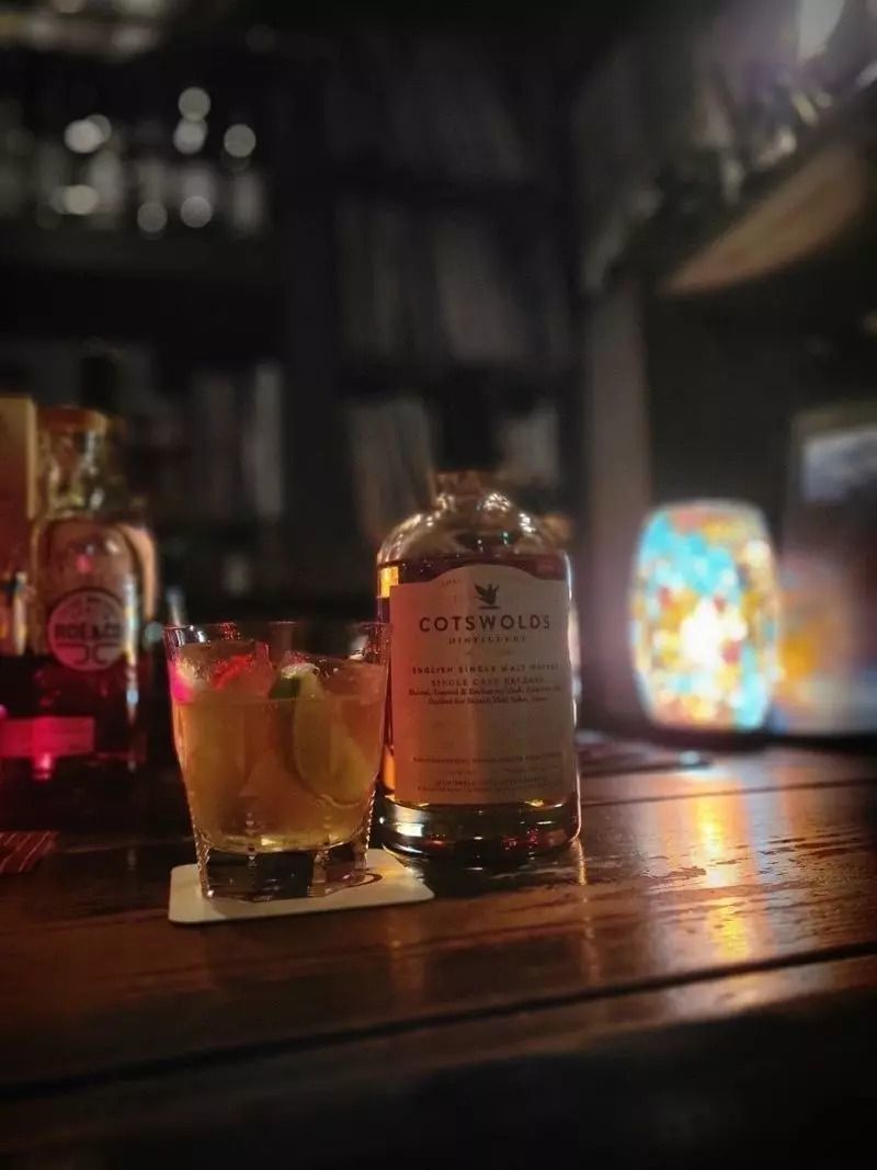 湯島駅周辺のおすすめバー7選！ひとり飲みも楽しめる名店や人気店を紹介の画像