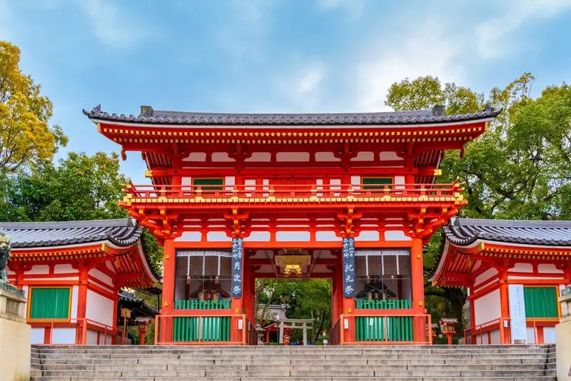 5. 八坂神社｜京都の中心地にそびえ立つ神社 1枚目