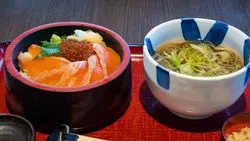 「諏訪湖SA（サービスエリア）」（上り）で、ゆったり過ごす！