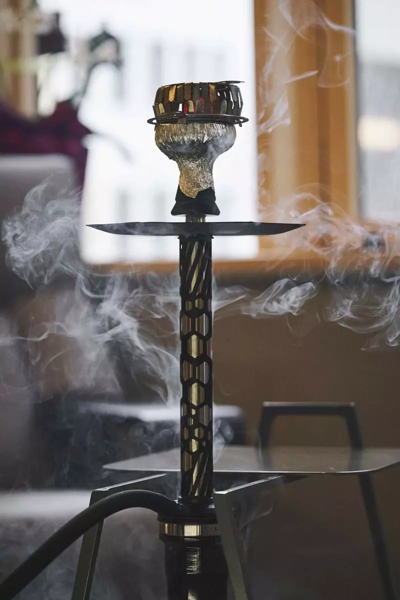 おしゃれなシーシャ機材も魅力 1枚目