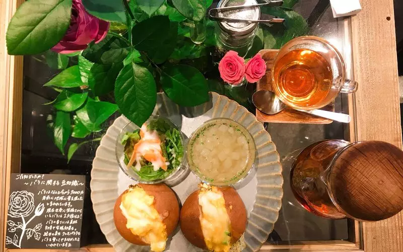 ボリュームのあるランチメニューも人気 1枚目