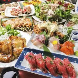 【肉寿司でカンパイ】新宿歌舞伎町「個室居酒屋虎や」でお祭り気分の飲み会♪
