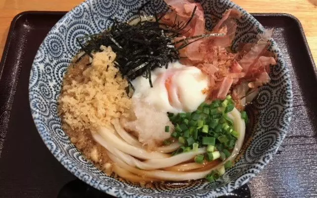 つるつる喉を通る西日暮里のご飯♪ 1枚目