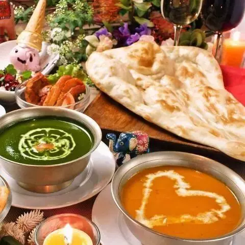 いろいろなメニューを好きなだけ食べられる！お得なランチ食べ放題コースがおすすめ 1枚目